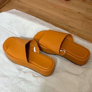 Pull&Bear Orange Women's Platform Mules